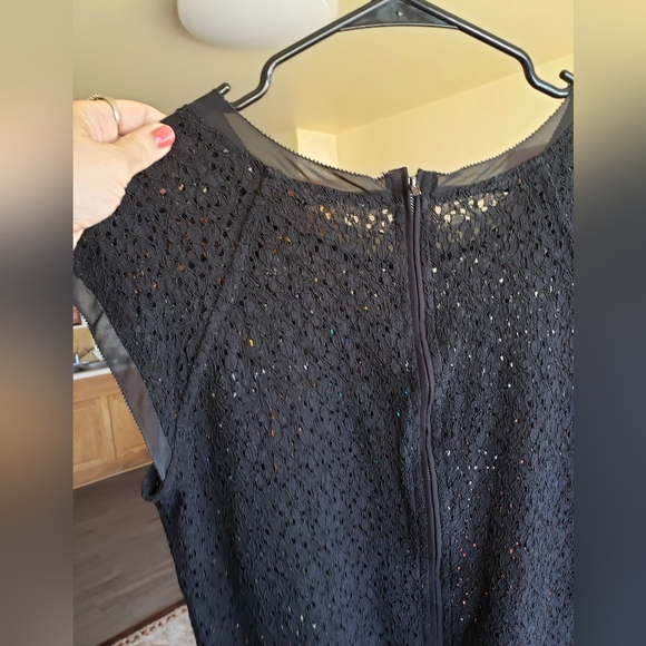 NWOT banana Republic full lace overlay top - Picture 9 of 16